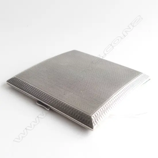 SILVER CIGARETTE CASE MACHINE ENGRAVED 114gms