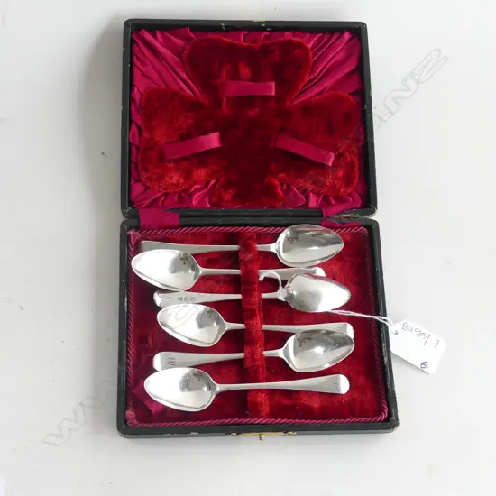 6 GEORGIAN STG SILVER TEASPOONS 67 GRAMS, CASED
