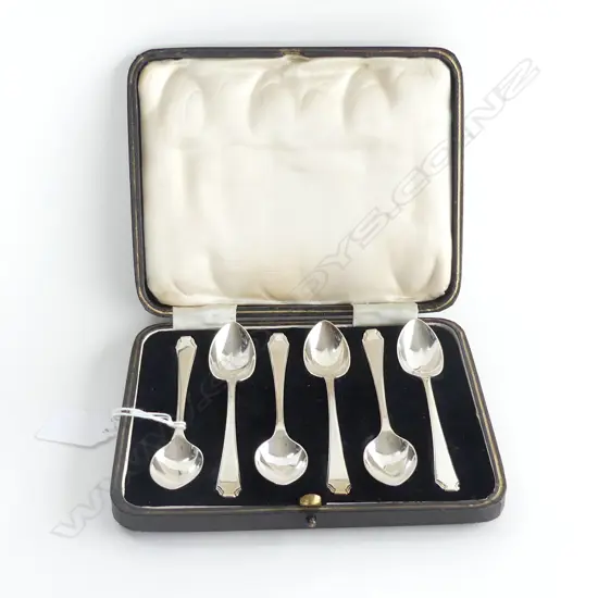 SET OF 6 STG SILVER DECO TEASPOONS, CASED 41 GRAMS
