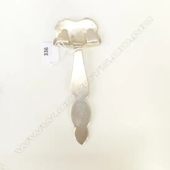 VINTAGE SILVER PLATE  KOHN (AUCKLAND) PLATE HOLDER (L 175MM)