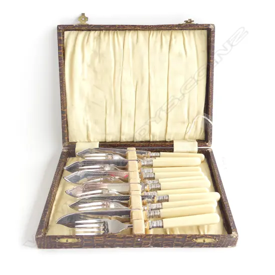 BOXED BONE HANDLED SILVER PLATE 12 PC FISH KNIFE & FORK SET
