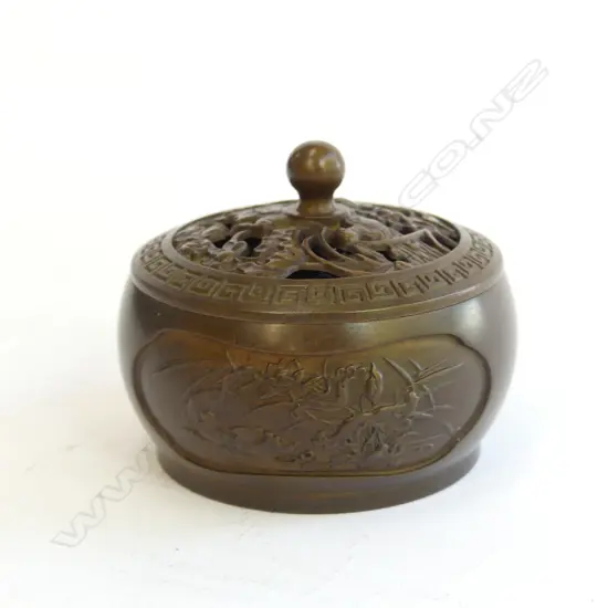 CHINESE BRONZE CENSOR  DIA. 77MM