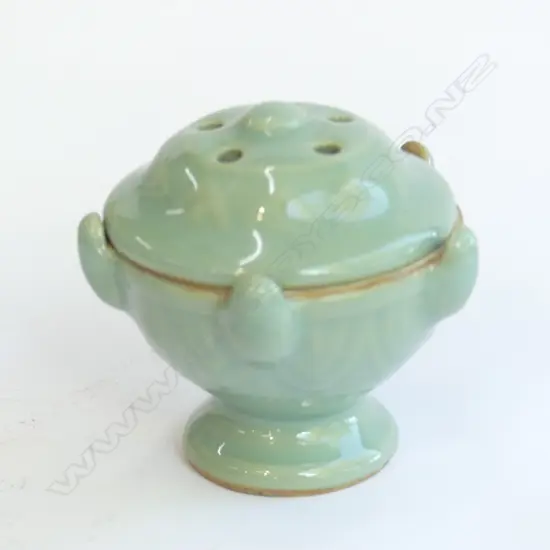 19TH C CELADON INCENSE BURNER H66MM