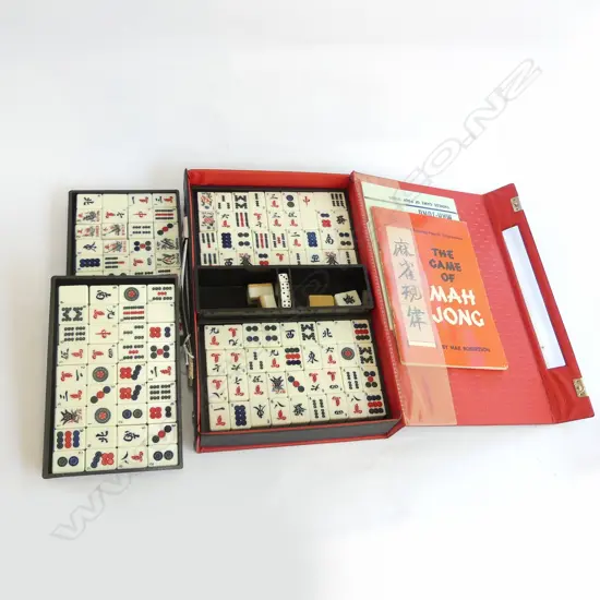 CASED MAH JONG SET