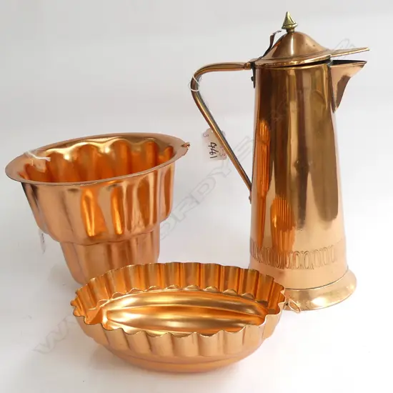 3 COPPER PCS; 1 JUG (H 270MM) + 2 MOULDS LARGEST 180 X 160MM