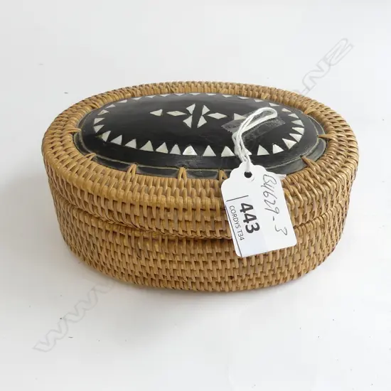  LOMBOK OVAL WOVEN BASKET wood mop panelled lid and base. L.140mm