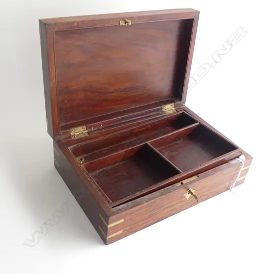 ROSEWOOD TWO TIER JEWELLERY BOX WITH KEY - BRASS ACCENTS (SOME DAMAGE TO LID) L 300MM