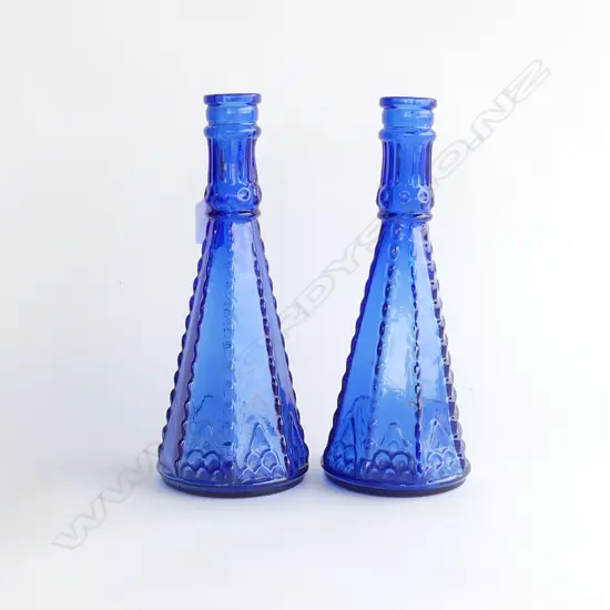 PR OLD BLUE GLASS VASES - H. 280MM