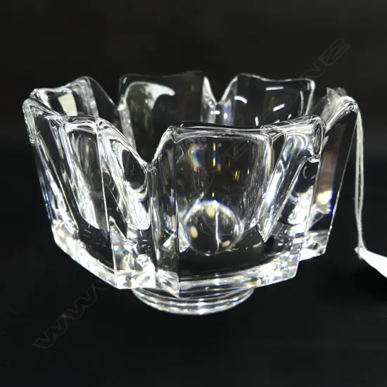 SM ORREFORS GLASS BOWL DIA 114MM