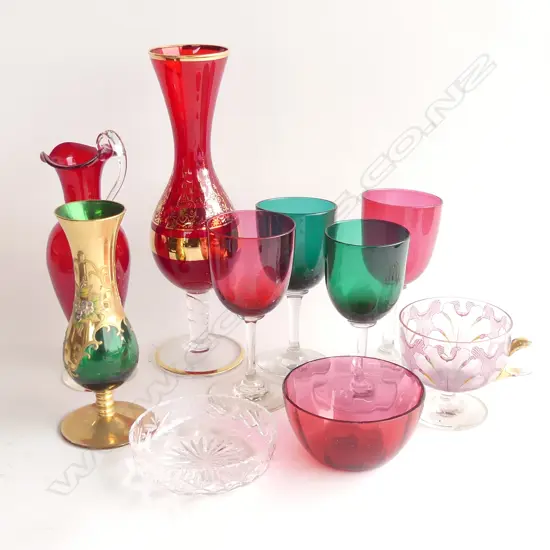 SM BOX COLOURED GLASS; GREEN & RED STEMMED GLASSES, VENETIAN GLASS VASE ETC.