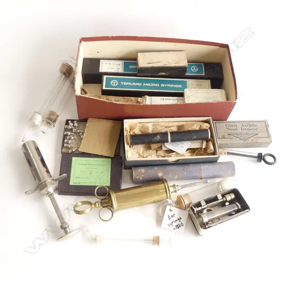 BOX LOT ASST. VINTAGE MEDICAL SYRINGES ETC