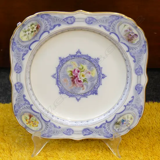 ROYAL WORCESTER W. HALE SIGNED PLATE 210x210mm