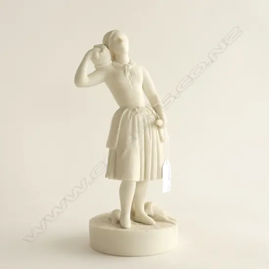 PARIAN FIGURE THE FISHERMAN'S WIFE W FISH H.235mm