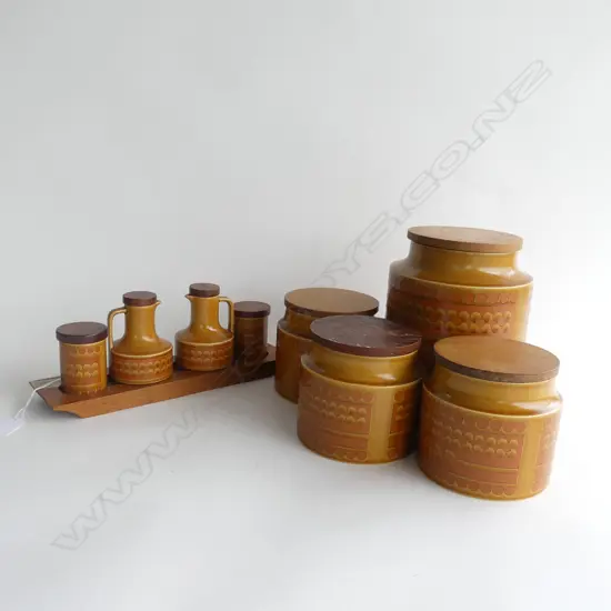 HORNSEA 'SAFFRON' PCS....