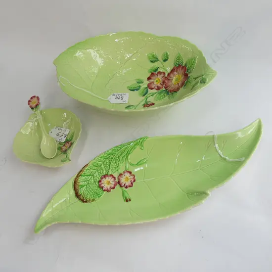 4 PCES LEAF PATTERN GREEN COLOUR CARLTONWARE CHINA 