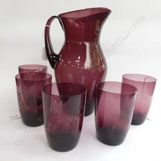 RETRO RUBY GLASS JUG & 5 GLASSES (JUG 250mm)