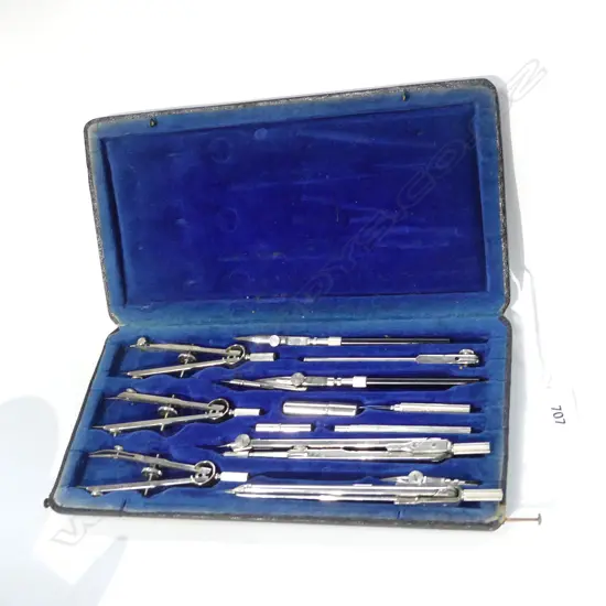 CASED DRAUGHTMAN'S SET OF INSTRUMENTS