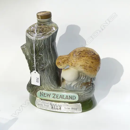 NZ KIWI BOURBON DECANTER