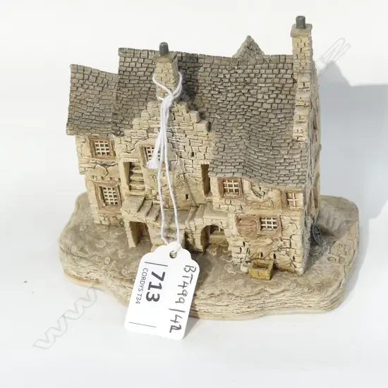 LILLIPUT HOUSE, STOCKWELL TENEMENT  H.110mm