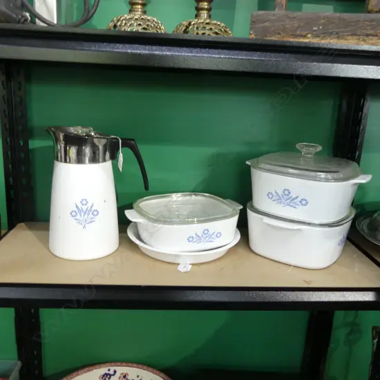 BLUE & WHITE CORNING WARE; 3 LG LIDDED CASSEROLE DISHES, PIE DISH & 10 CUP COFFEE PERCOLATER