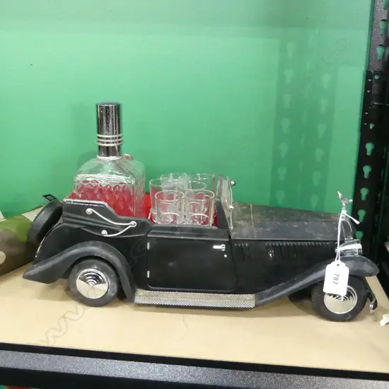 VINTAGE ROLLS ROYCE WHISKEY DECANTER- MUSICAL 420MML