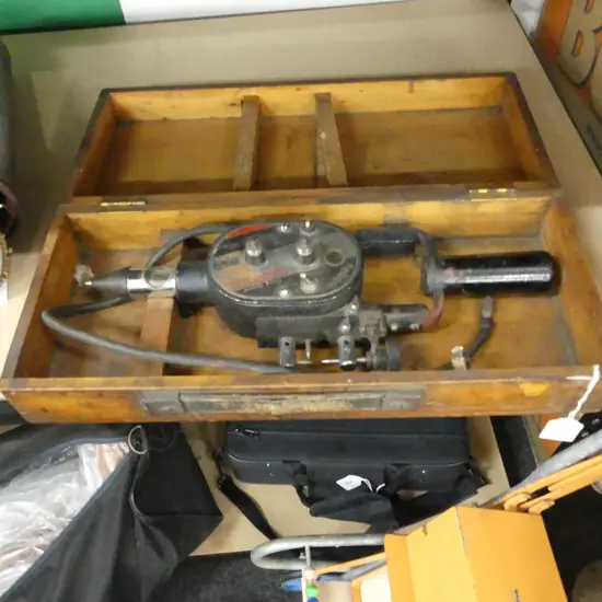 VINTAGE WOODEN BOXED RUNBAKEN DUEL SPEED COIL CONDENSER & MAGNETO TESTER