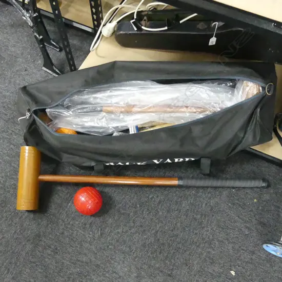 CROQUET SET IN BAG
