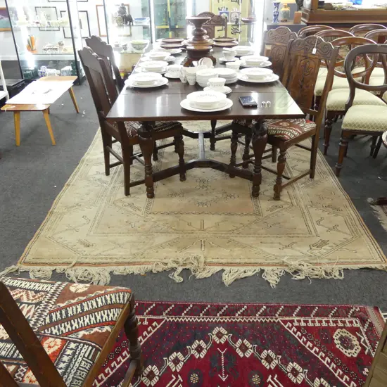 LGE PALE ALL WOOL HAND KNOTTED RUG 3x2M