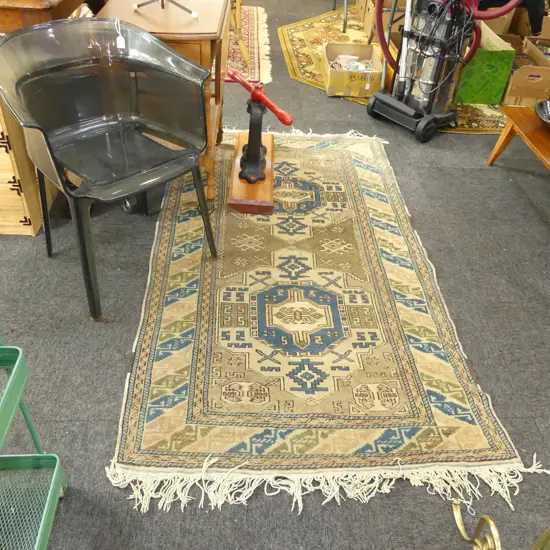 ALL WOOL HAND KNOTTED RUG 1900x1060mm