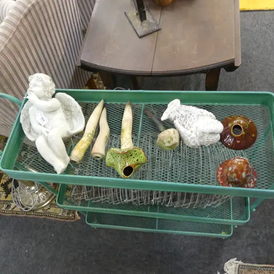 6 GARDEN PCES; RESIN ANGEL, 4 CERAMIC MUSHROOMS (2 REQ. GLUE) + CONCRETE DOVE AF