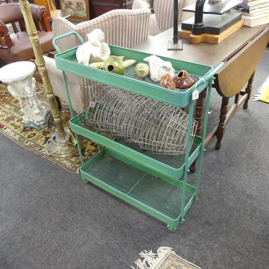 3 TIER GREEN METAL GARDEN PLANT STAND / TROLLEY 840x270x925mm 