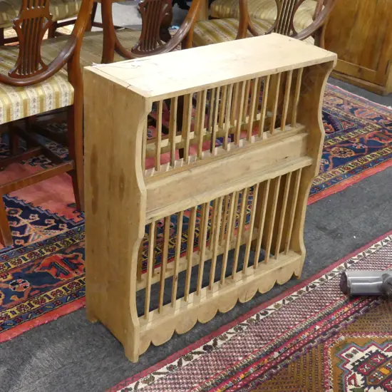 BALTIC PINE PLATE RACK 660x230x720mm
