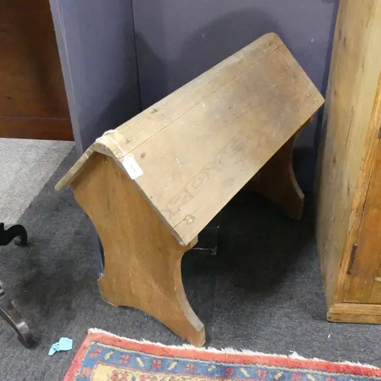 BALTIC PINE SLOPING STOOL