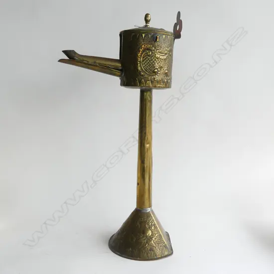 LGE OLD EUROPEAN EMBOSEED BRASS OIL LAMP pedestal base H.495mm