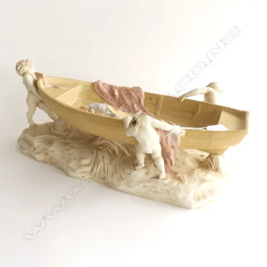 ANTIQUE ROYAL DUX FRUIT BOWL AF L.530mm