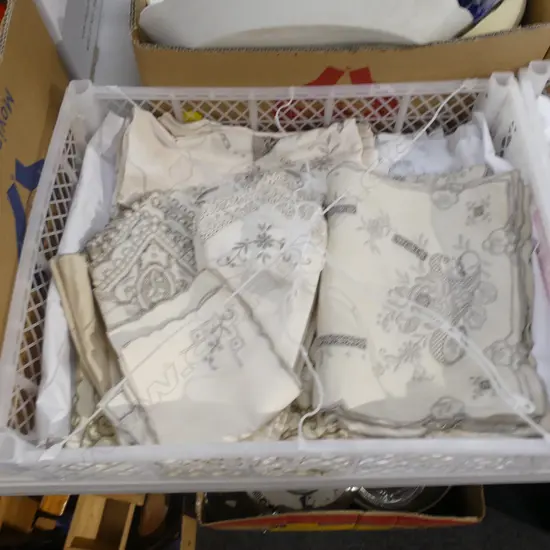 4 DRAWN THREAD EMBROIDERED TABLECLOTHS, NAPKINS, 9 PLACEMATS