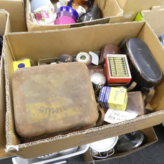 BOX LOT VINTAGE CAMERAS; BINOCULARS ETC