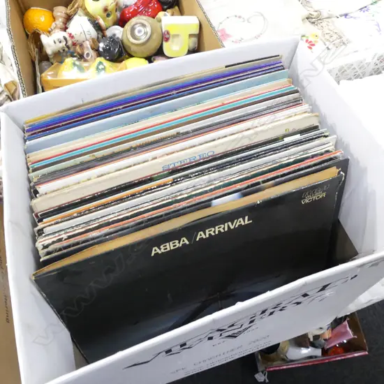 LARGE BOX OLD VINYL RECORDS
