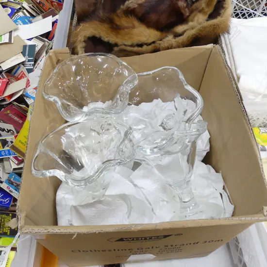 BOX LOT 8 PARFAIT / SUNDAE GLASSES