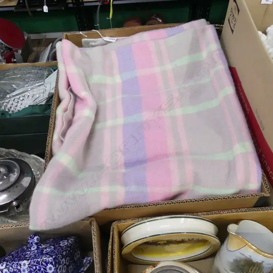 BOX 3 VINTAGE WOOL BLANKETS 