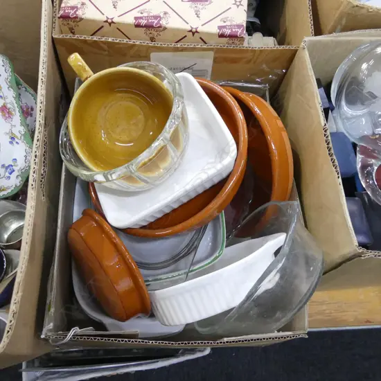 BOX LOT ASST. KITCHEN CERAMICS