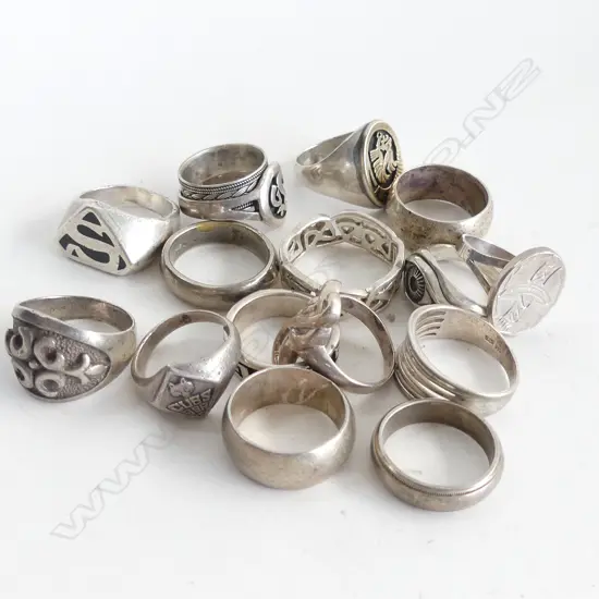16 STG RINGS (MENS ETC) 92 GRAMS