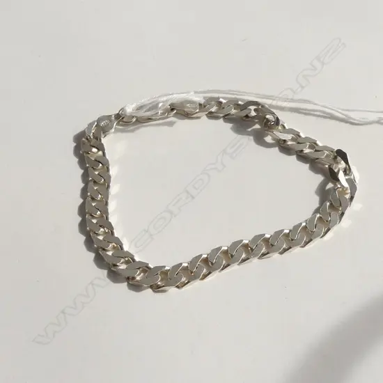 SILVER FLAT CURB LINK BRACELET