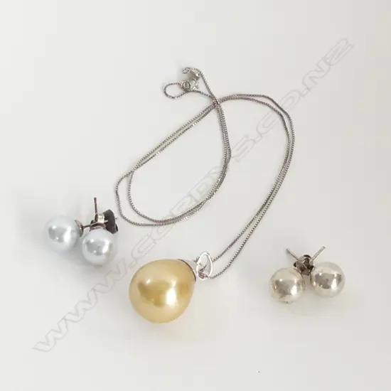 925 SILVER & FAUX CHAMPAGNE PEARL PENDANT & CHAIN + PR GREY PEARL FAUX PEARL & PR CHAMPAGNE FAUX PEARL STUD EARRINGS