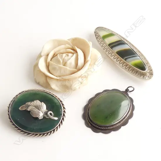 3 BROOCHES; GREENSONE / AGATE / IVORY ROSE + GREENSTONE PENDANT