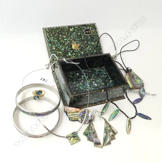 KIWIANA PAUA BOX + PAUA JEWELLERY; BANGLES, BROOCHES, EARRINGS ETC..