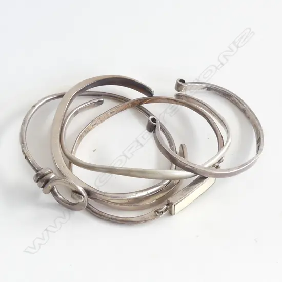 5 925 SILVER BANGLES 64 GRAMS