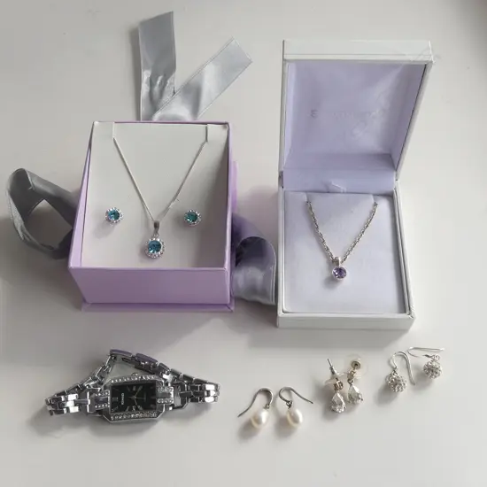 SILVER JEWELLERY. Boxed necklace & earring set + amethyst necklace + 3 prs e/rings + watch