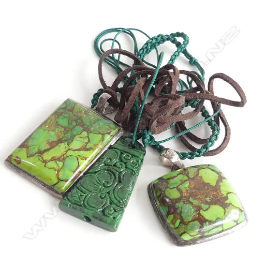 3 PENDANTS. 1 SPINACH JADE 2 GREEN IN SILVER FRAMES