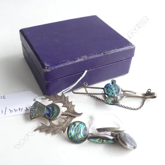 3 PCES OF NZ SILVER AND PAUA JEWELLERY